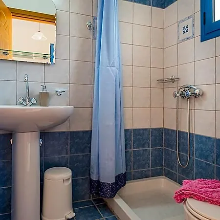 Отель Elaias Gi